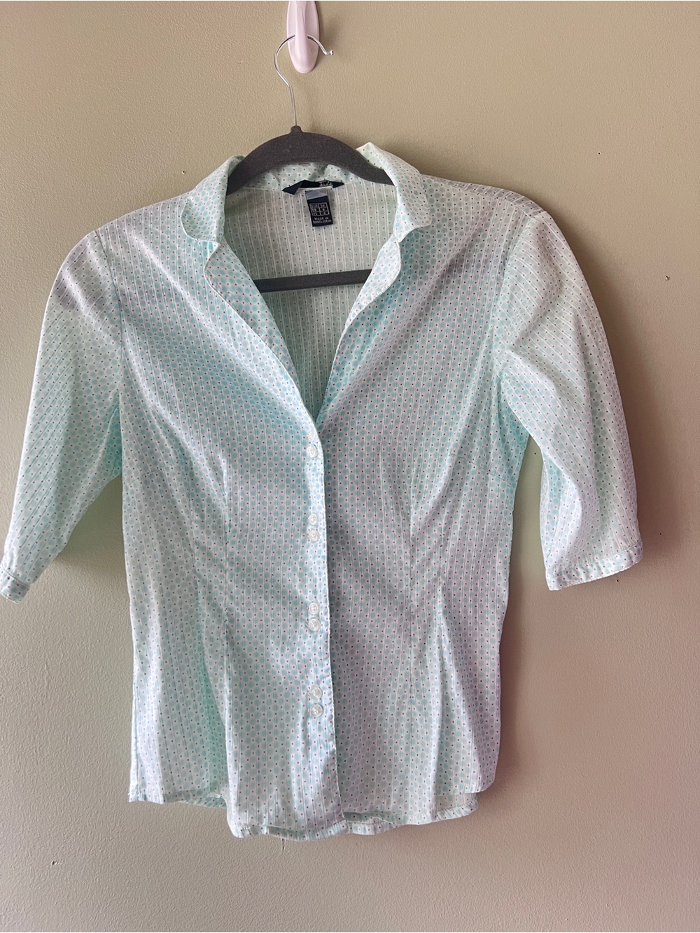 H&M Mint Button-Up Blouse NWOT Size4
